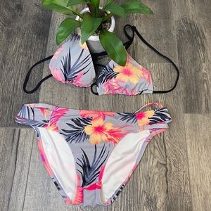 PINK Floral Bikini Set🌺